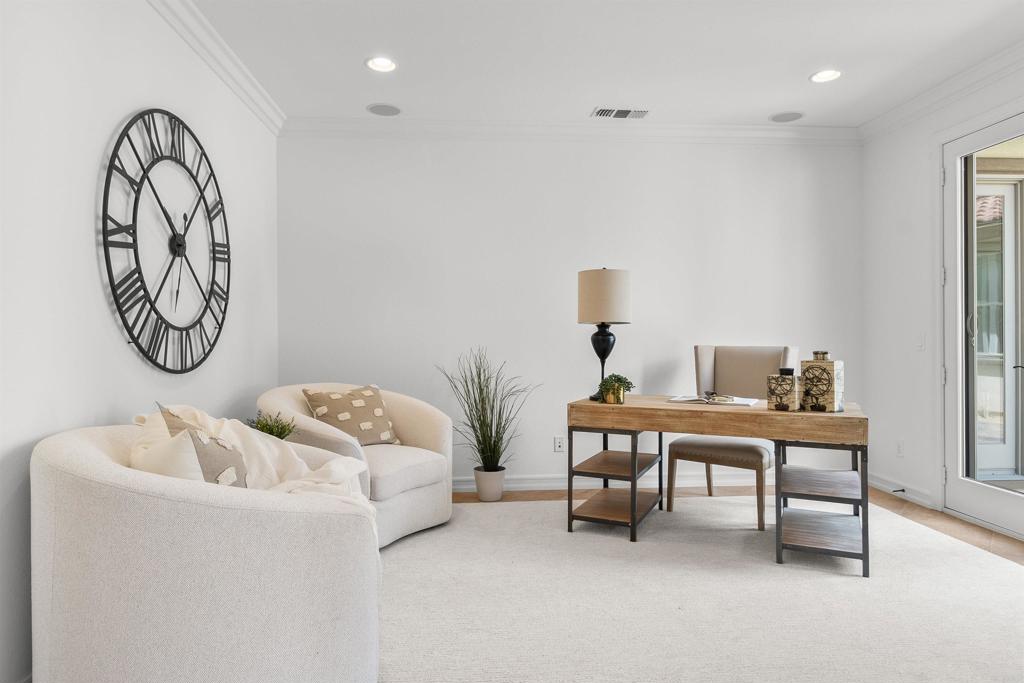 7336 Circulo Papayo Carlsbad, CA 92009 - Photo 16 of 38