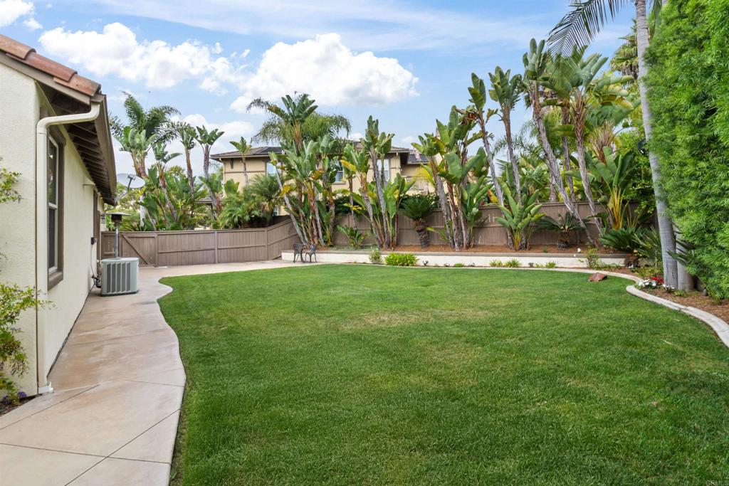 7336 Circulo Papayo Carlsbad, CA 92009 - Photo 32 of 38