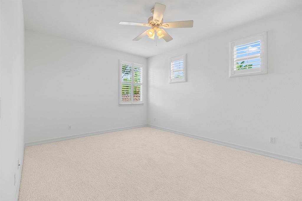 7336 Circulo Papayo Carlsbad, CA 92009 - Photo 36 of 38