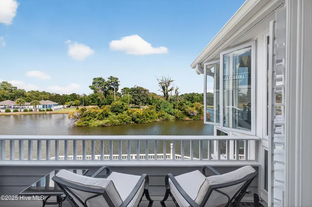$425,000 | 1714 Deerfield Drive Southwest, Unit 6, Ocean Isle Beach, NC 28469