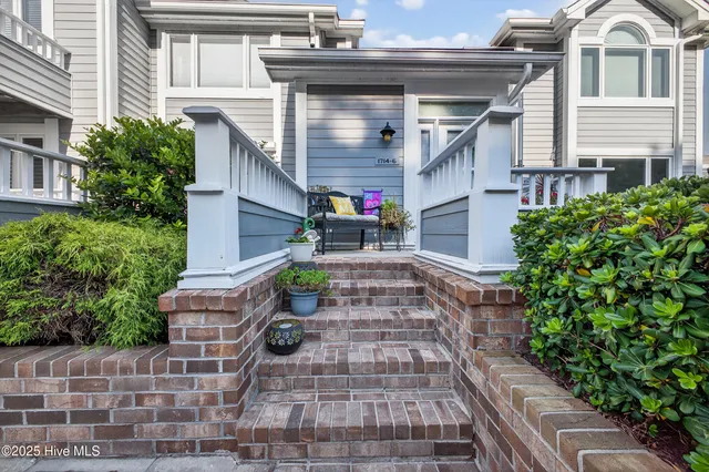 $425,000 | 1714 Deerfield Drive Southwest, Unit 6, Ocean Isle Beach, NC 28469