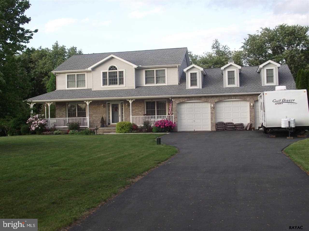 3566 Eagle Ridge Court Hanover, PA 17331 - Photo 2 of 36 Gallery Image 2