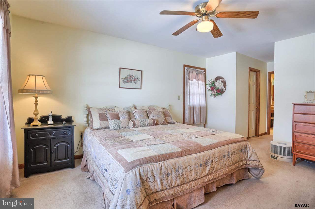 3566 Eagle Ridge Court Hanover, PA 17331 - Photo 15 of 36 Gallery Image 15
