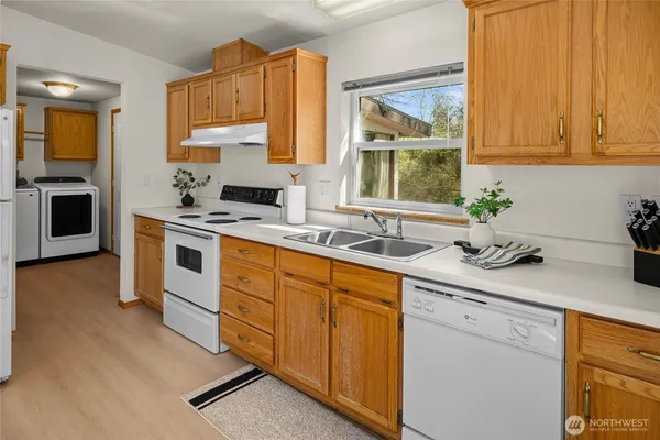 $445,000 | 421 Cottonwood Road, Thorp, WA 98946