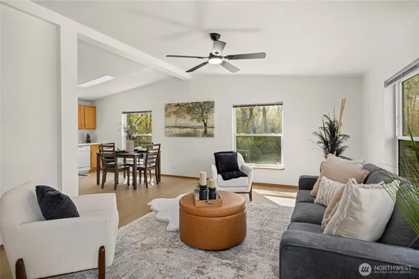 $445,000 | 421 Cottonwood Road, Thorp, WA 98946