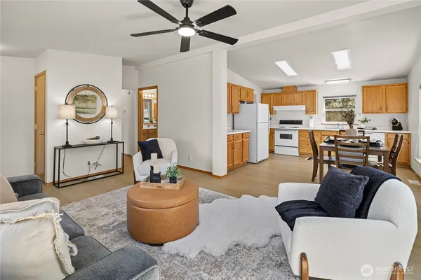 $445,000 | 421 Cottonwood Road, Thorp, WA 98946