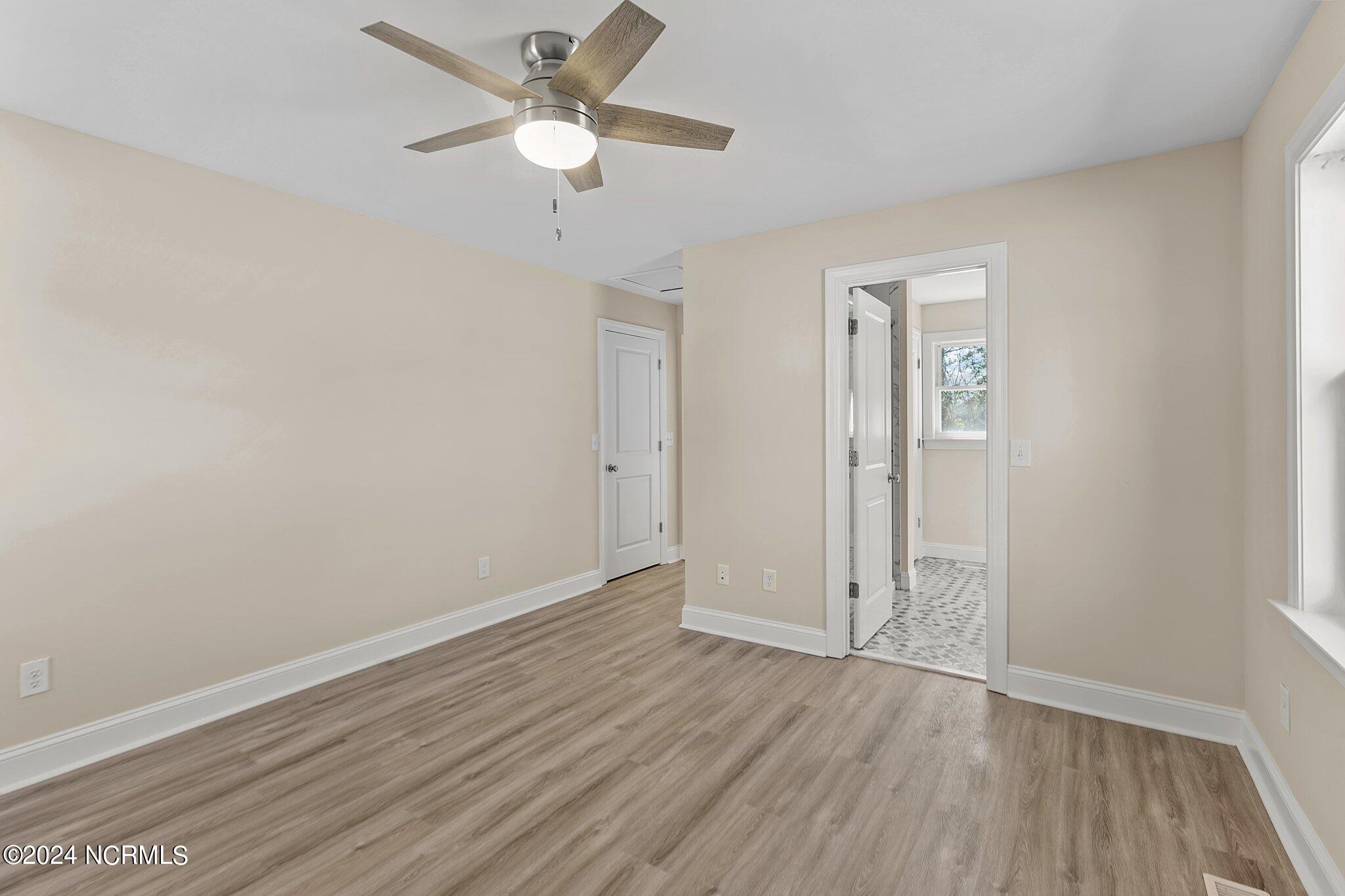 202 North 1st Avenue New Bern, NC 28560 - Photo 14 of 27 Master Bedroom