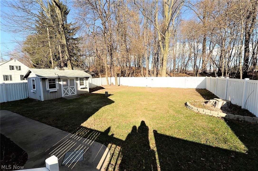 2851 Arcadia Road Akron, OH 44312 - Photo 2 of 31 * Beautiful Fenced In Back Yard W/Vinyl Fencing & Trees Behind ~