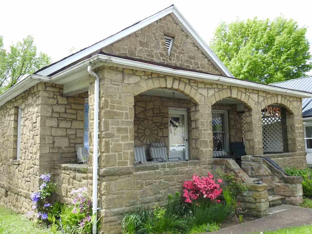 2905 Auburn Road Huntington, WV 25704 - Photo 1 of 16 Gallery Image 1