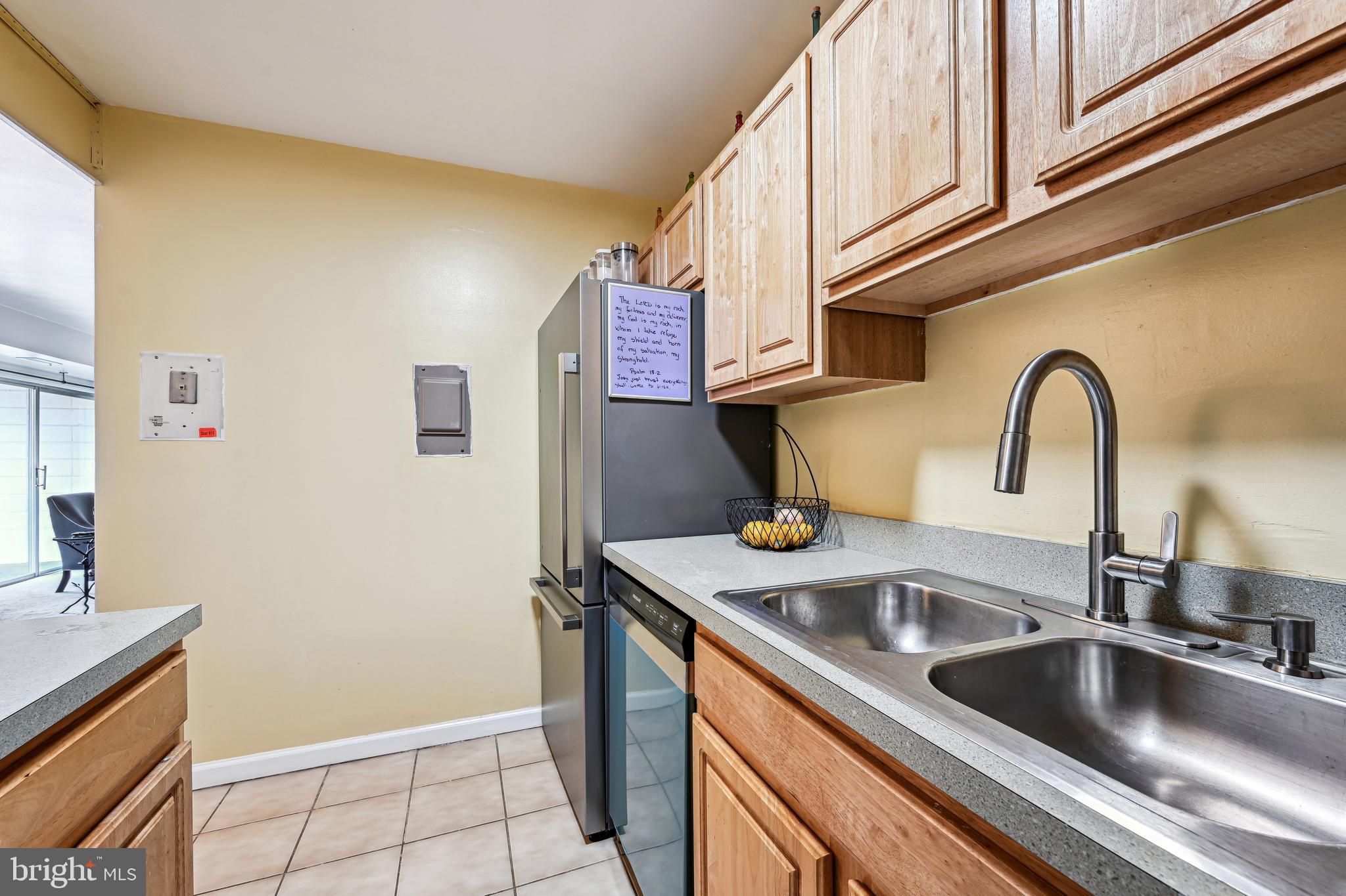 7507 Riverdale Road, Unit 2058 New Carrollton, MD 20784 - Photo 9 of 17 Kitchen