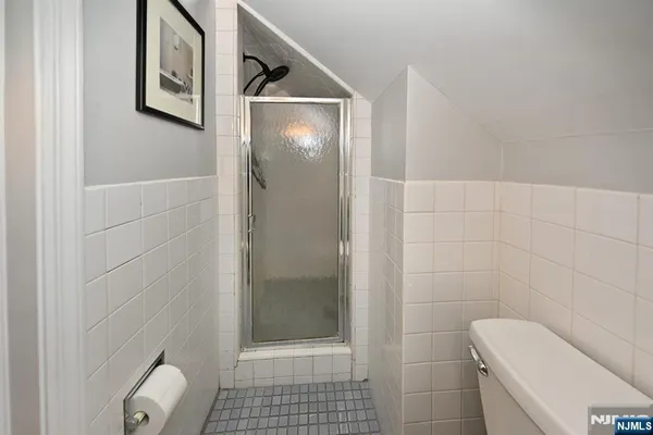 $1,950 | 159 Livingston Street, Northvale, NJ 07647