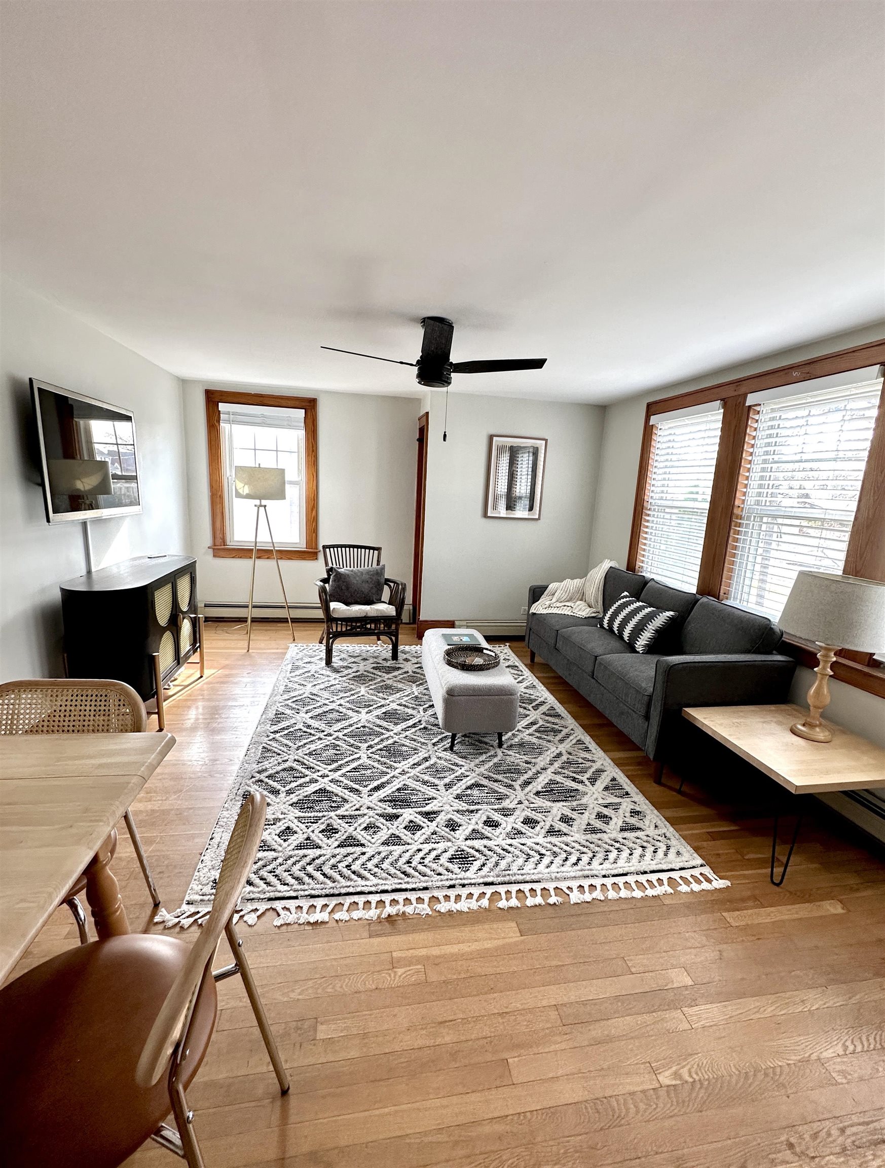 345 Coolidge Avenue Manchester, NH 03102 - Photo 7 of 15