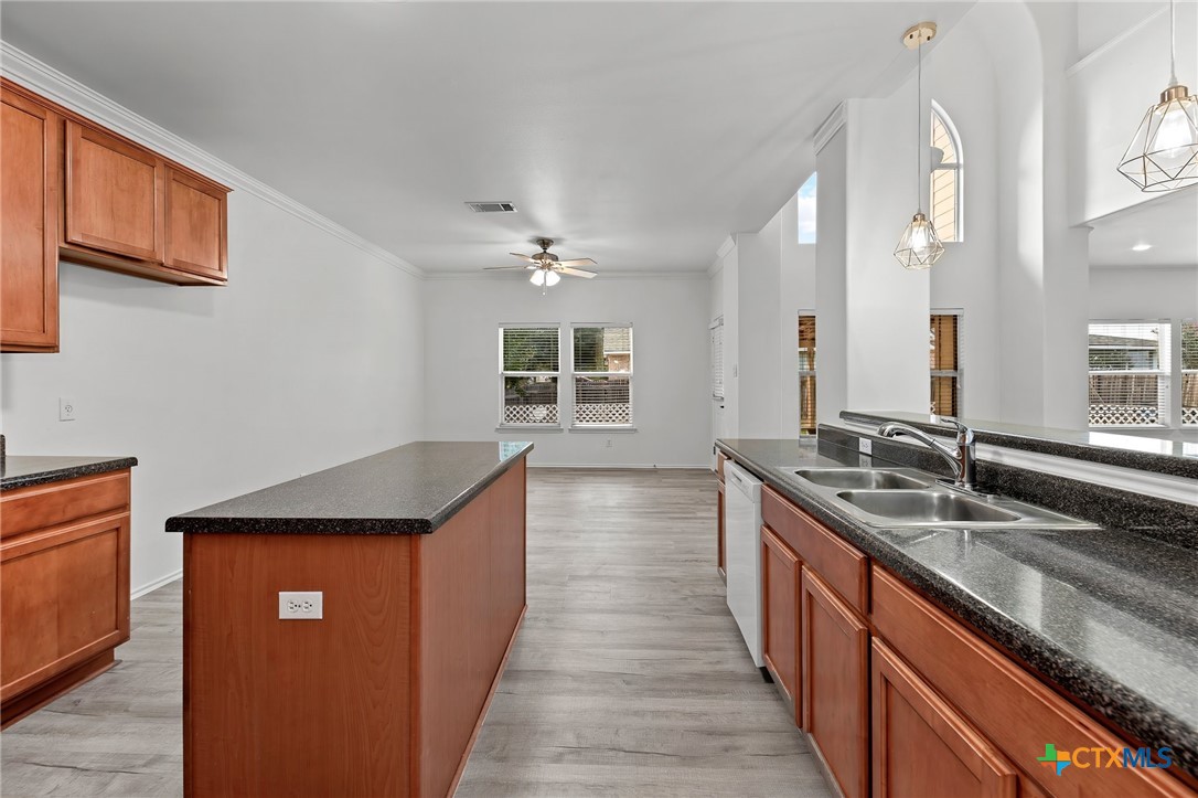 6700 Tulloch Way Austin, TX 78754 - Photo 12 of 41