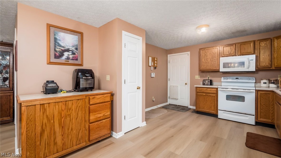 5775 Schoolhouse Road Dresden, OH 43821 - Photo 9 of 40 Gallery Image 9