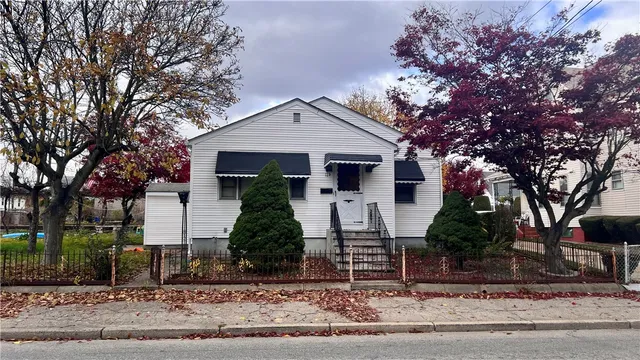 $374,900 | 129 Glenbridge Avenue, Providence, RI 02909
