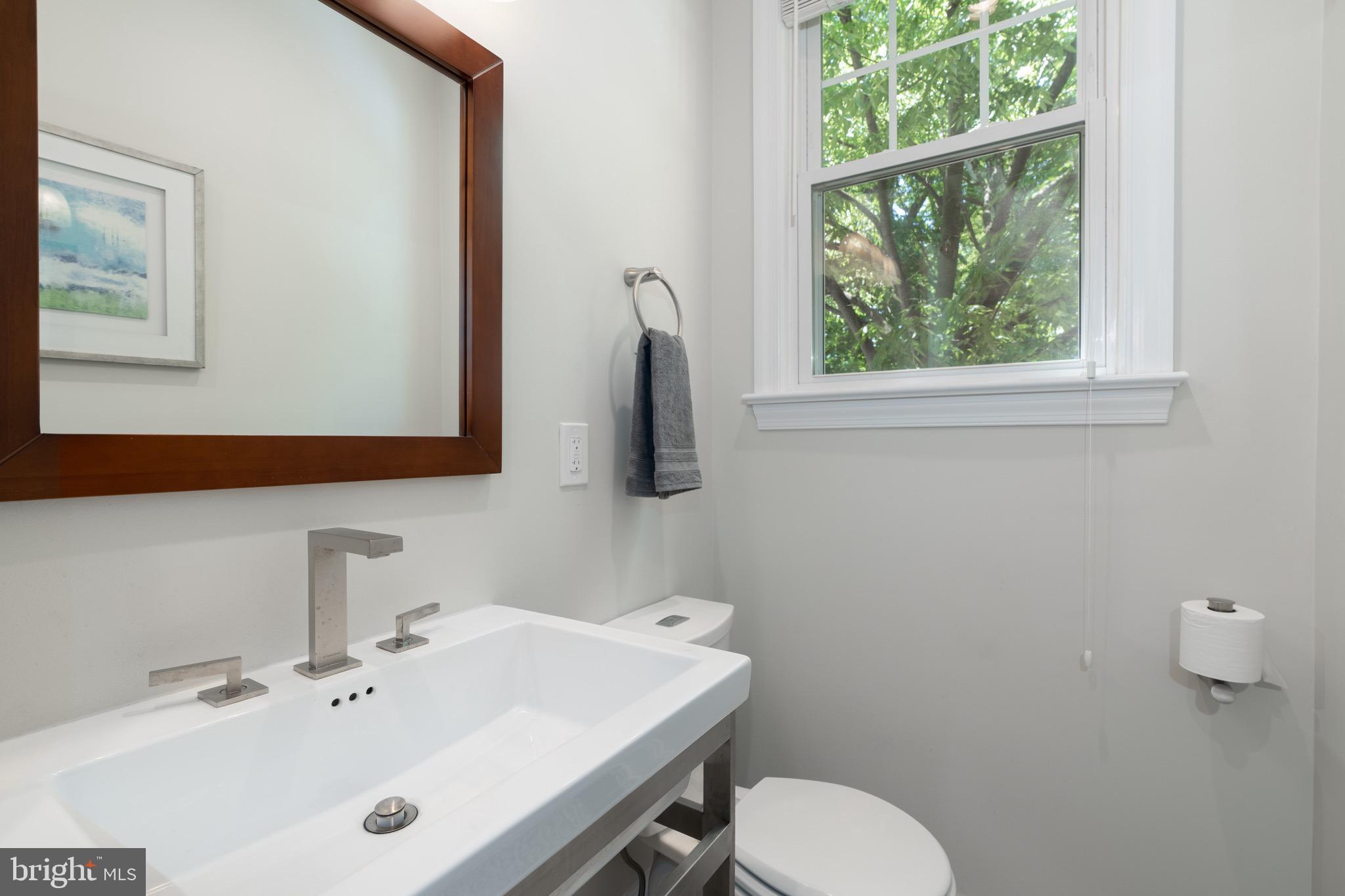 2026 Klingle Road Northwest Washington, DC 20010 - Photo 17 of 52 Powder room