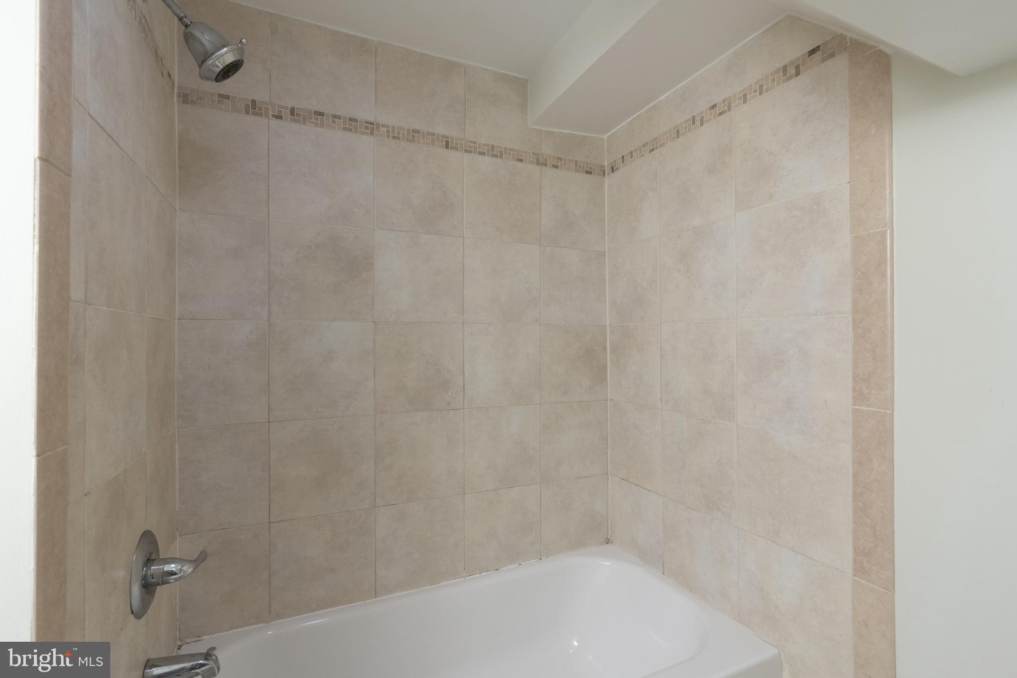 2026 Klingle Road Northwest Washington, DC 20010 - Photo 42 of 52 Bathroom