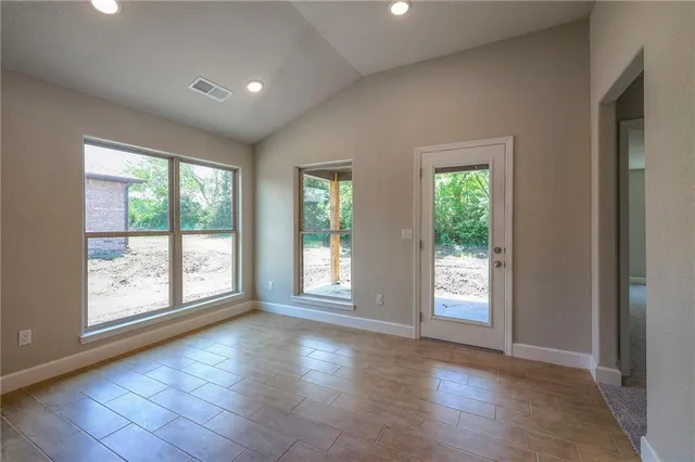 $439,725 | 25481 West 84th Street, Lenexa, KS 66227