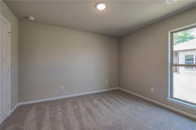 $439,725 | 25481 West 84th Street, Lenexa, KS 66227