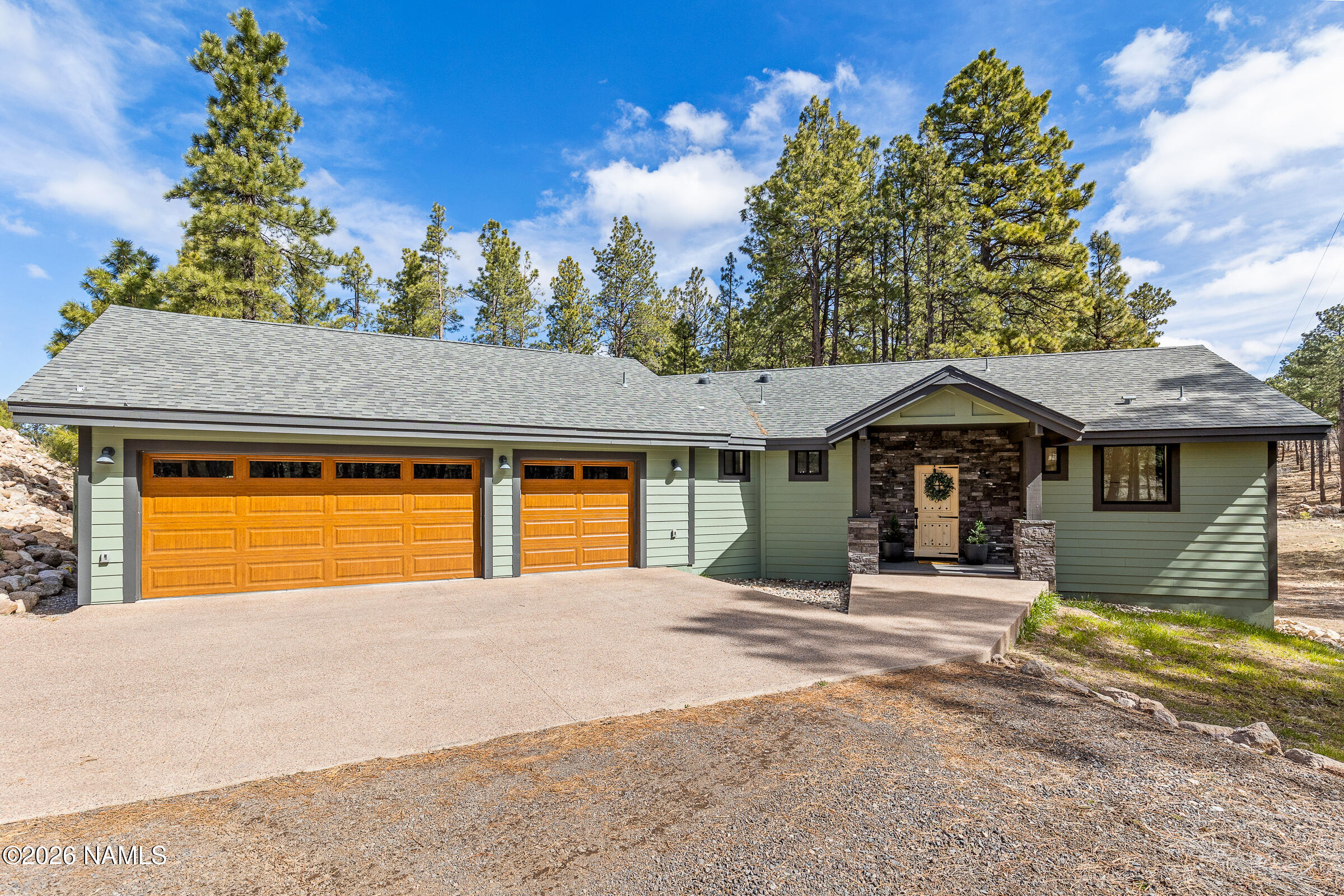 Welcome Home - 1113 Redwall Way