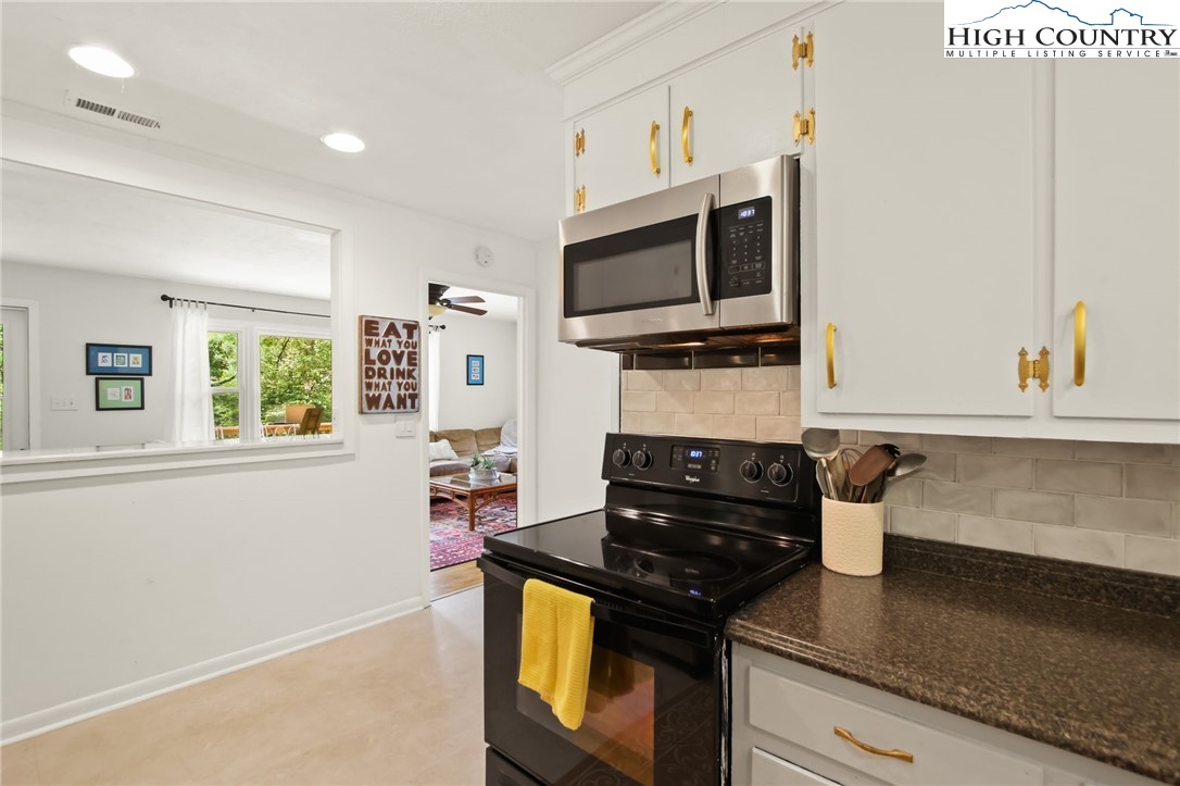 112 Hub Brown Road Boone, NC 28607 - Photo 11 of 27 Gallery Image 11