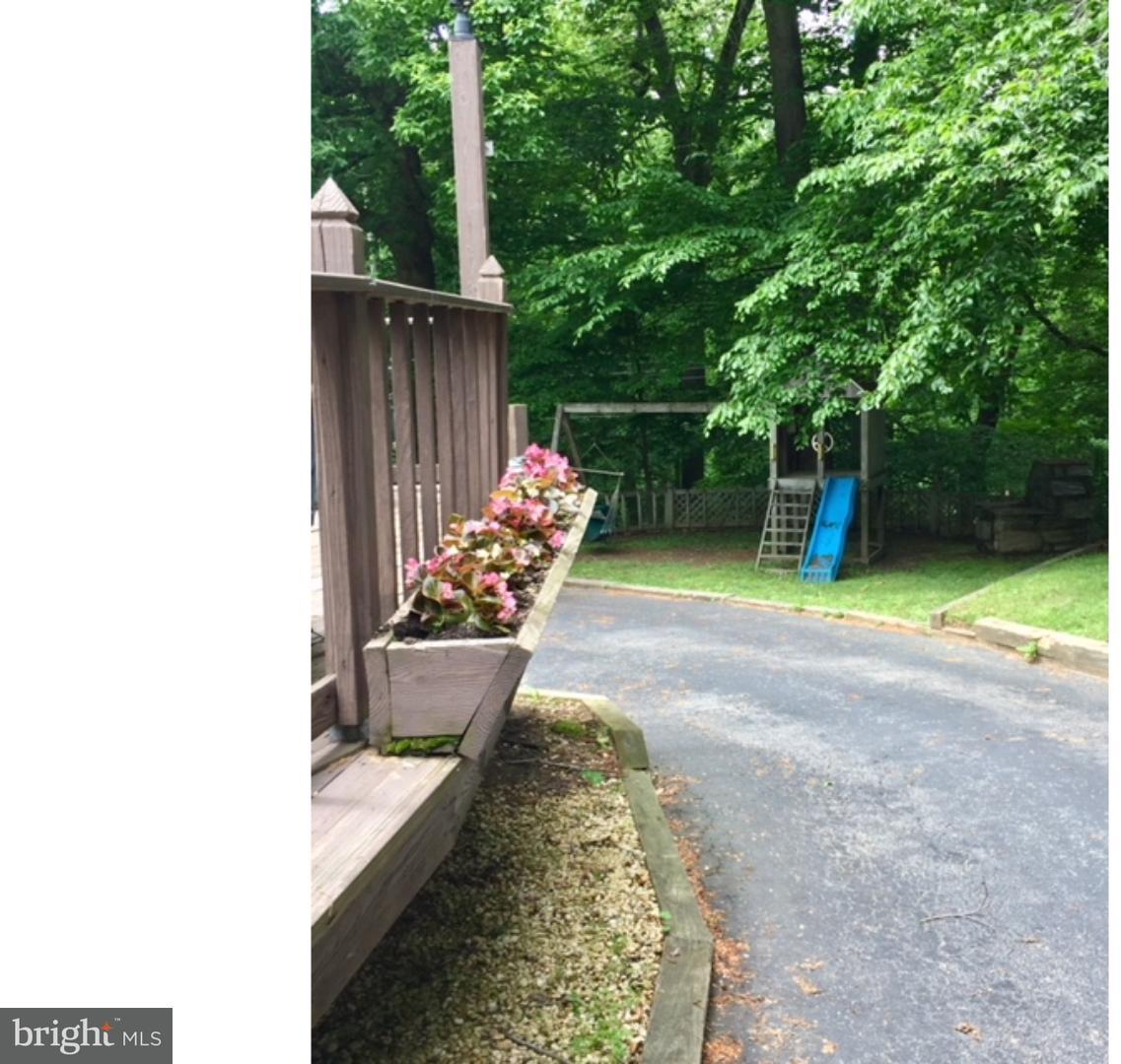 2754 South Kent Road Broomall, PA 19008 - Photo 23 of 24 Driveway