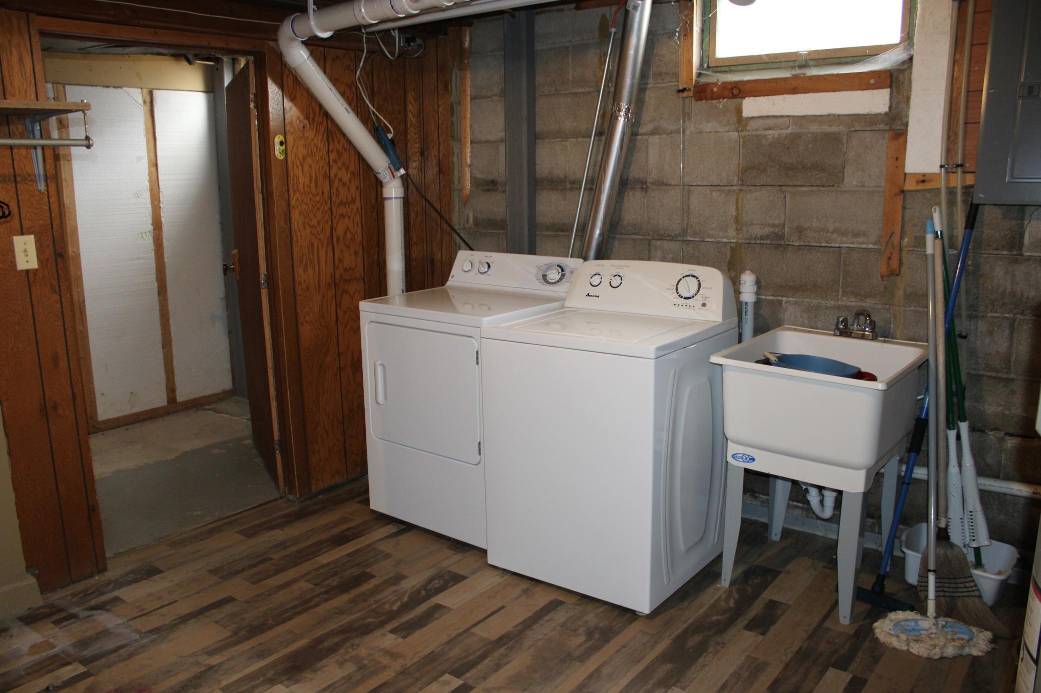 709 West 6th Street Morris, MN 56267 - Photo 50 of 51