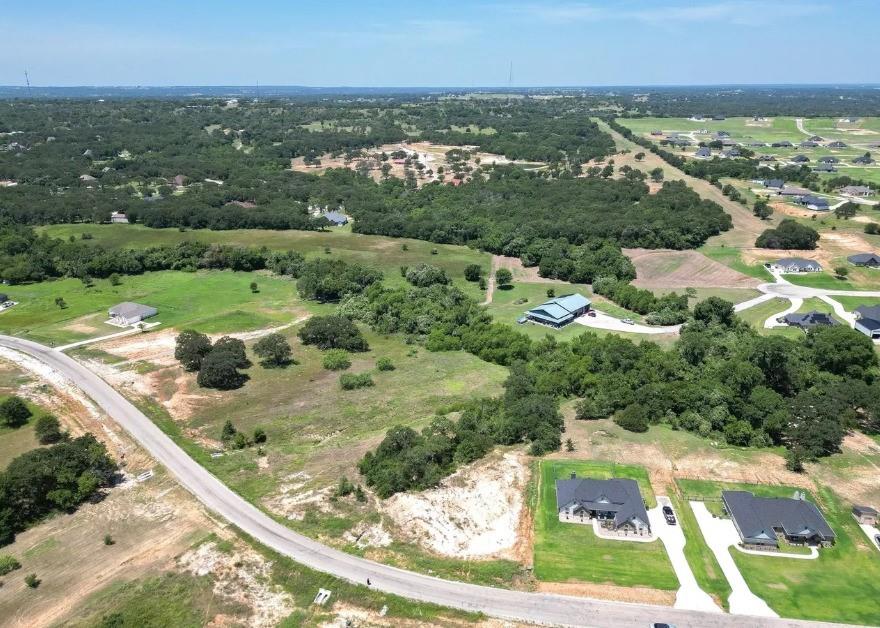 1077 Gonzollas Road Springtown, TX 76082 - Photo 6 of 10