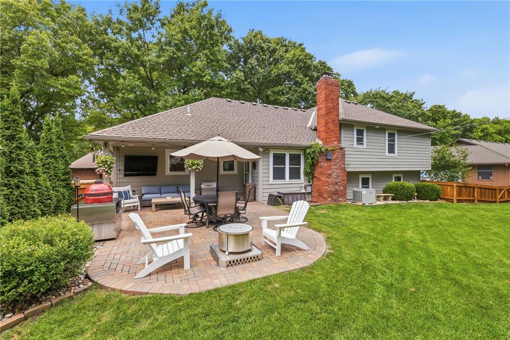 12625 Overbrook Road Leawood, KS 66209 - Photo 5 of 55 Gallery Image 5