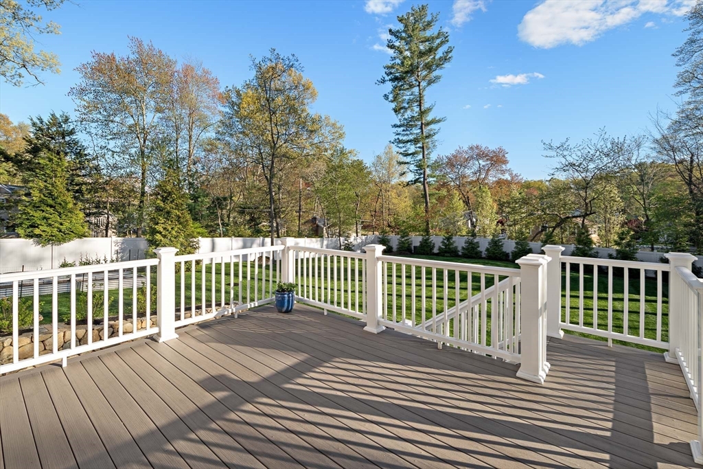10 Hillcrest Road Burlington, MA 01803 - Photo 27 of 34 Gallery Image 27