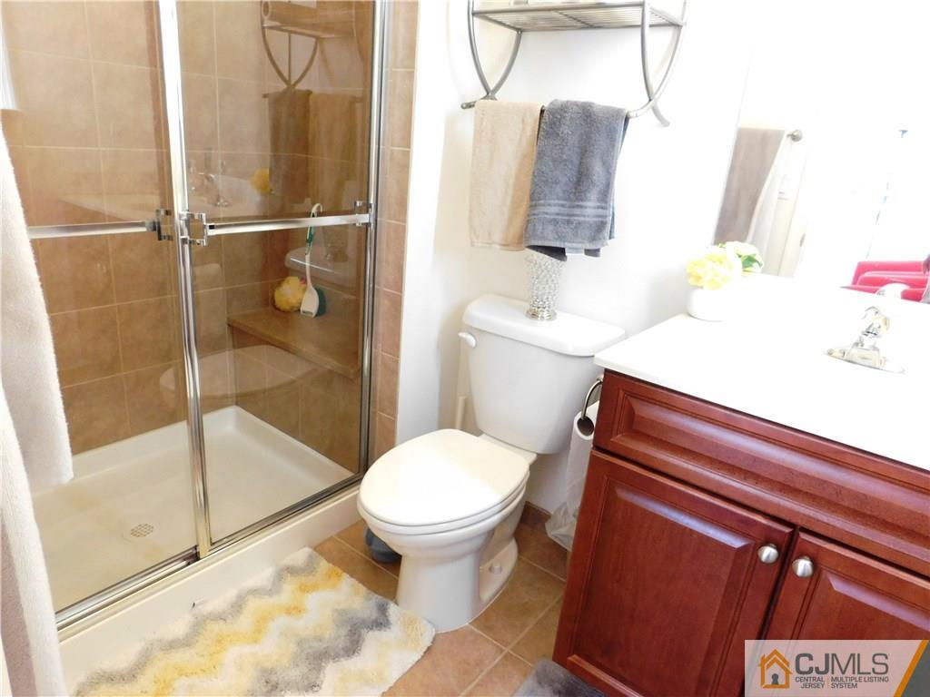 42 Emerald Road Robbinsville, NJ 08691 - Photo 19 of 23 Gallery Image 19