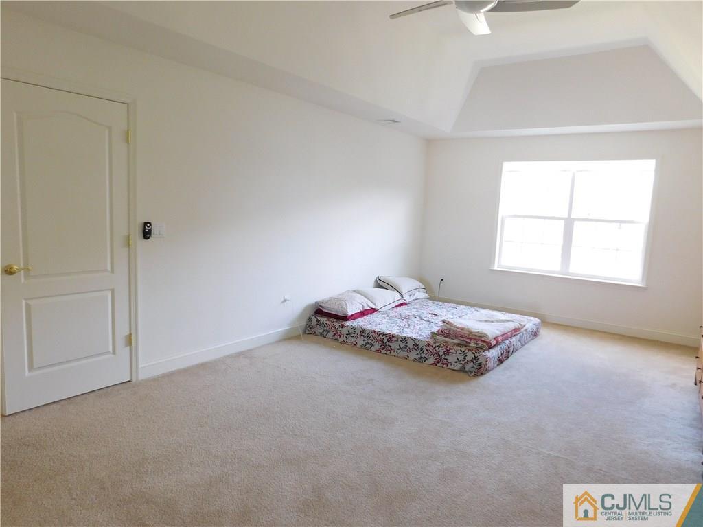 42 Emerald Road Robbinsville, NJ 08691 - Photo 20 of 23 Gallery Image 20