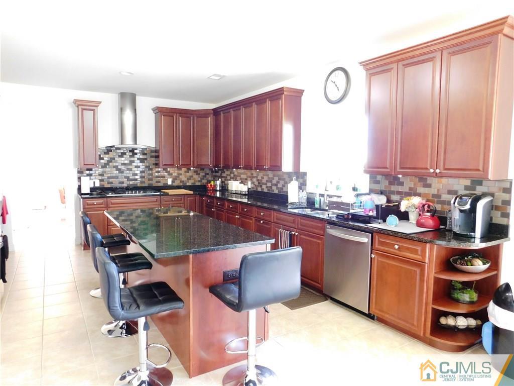42 Emerald Road Robbinsville, NJ 08691 - Photo 7 of 23 Gallery Image 7