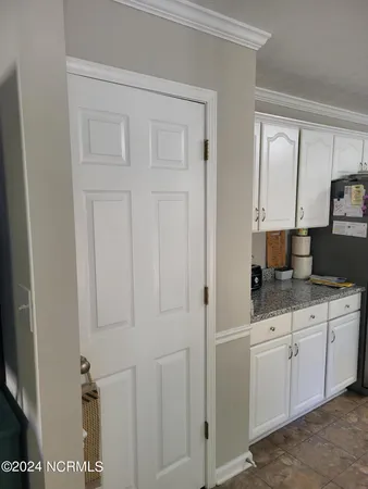 $2,100 | 220 Newport Drive, Jacksonville, NC 28540