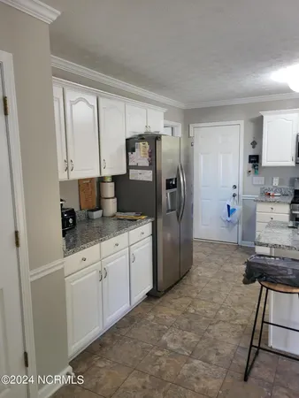 $2,100 | 220 Newport Drive, Jacksonville, NC 28540