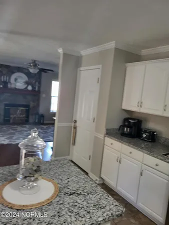 $2,100 | 220 Newport Drive, Jacksonville, NC 28540