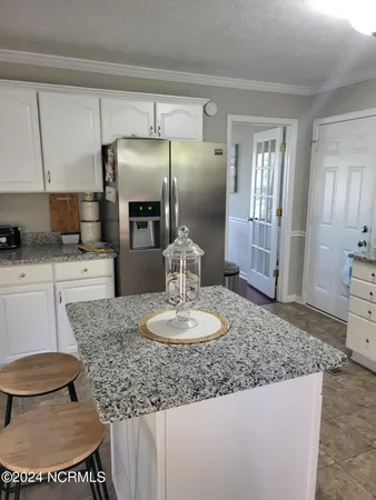 $2,100 | 220 Newport Drive, Jacksonville, NC 28540