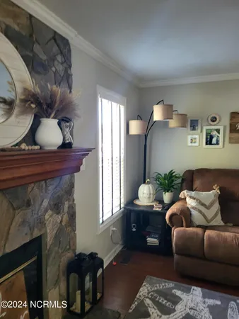 $2,100 | 220 Newport Drive, Jacksonville, NC 28540