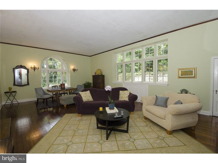 601 St Georges Road Philadelphia, PA 19119 - Photo 6 of 25