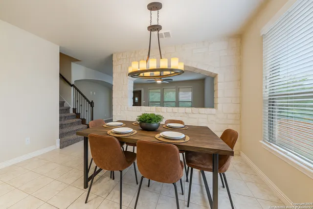 $400,000 | 515 Secluded Grove, San Antonio, TX 78253