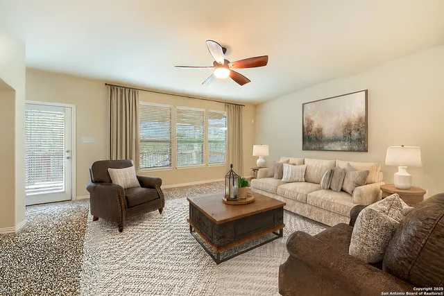 $400,000 | 515 Secluded Grove, San Antonio, TX 78253