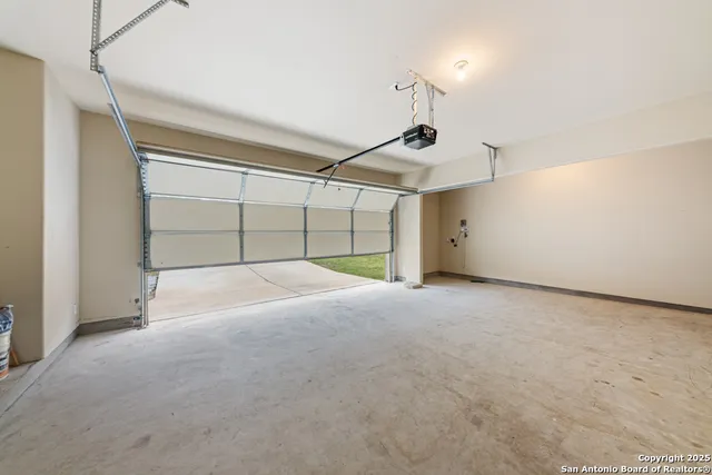 $400,000 | 515 Secluded Grove, San Antonio, TX 78253