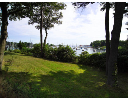 4 Norton's Point Road Manchester, MA 01944 - Photo 1 of 1 Gallery Image 1