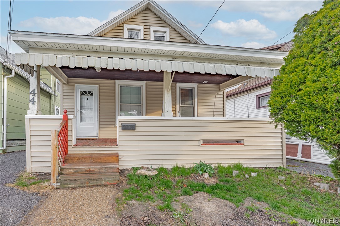 44 Ransom Street North Tonawanda, NY 14120 - Photo 2 of 25