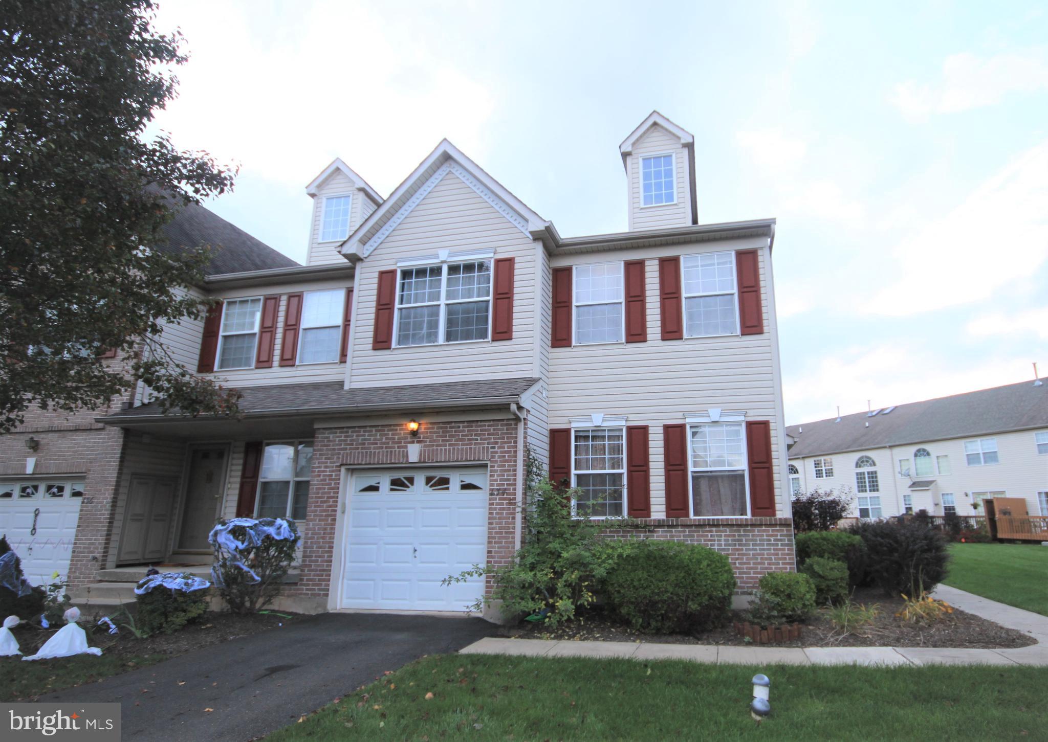134 Raintree Crossing Hatfield, PA 19440 - Photo 1 of 45 Gallery Image 1