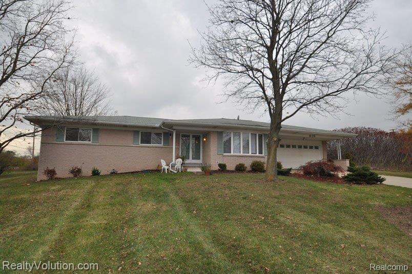 619 North Fairgrounds Road Imlay City, MI 48444 - Photo 1 of 14 619 fairgrounds.JPG