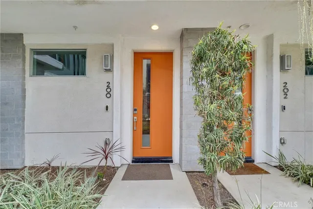 $769,000 | 200 Alamo Court, Long Beach, CA 90802