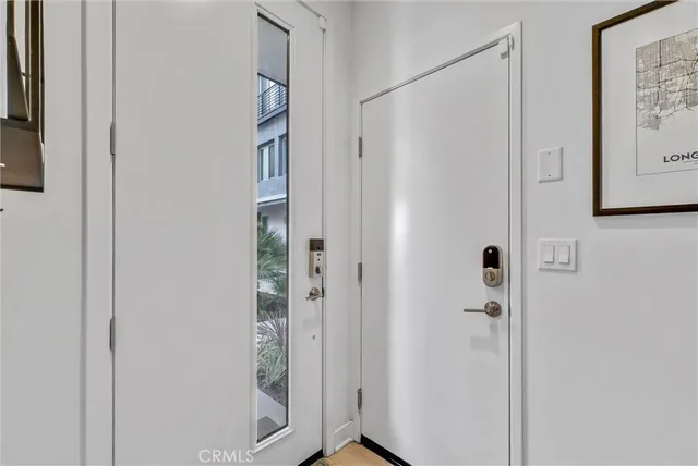 $769,000 | 200 Alamo Court, Long Beach, CA 90802