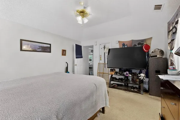 $279,900 | 412 Tara Lane, Red Oak, TX 75154