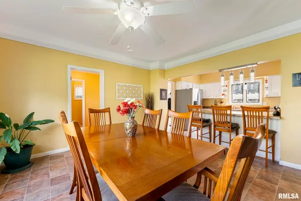 $350,000 | 109 West 6th Street, Wilton, IA 52778